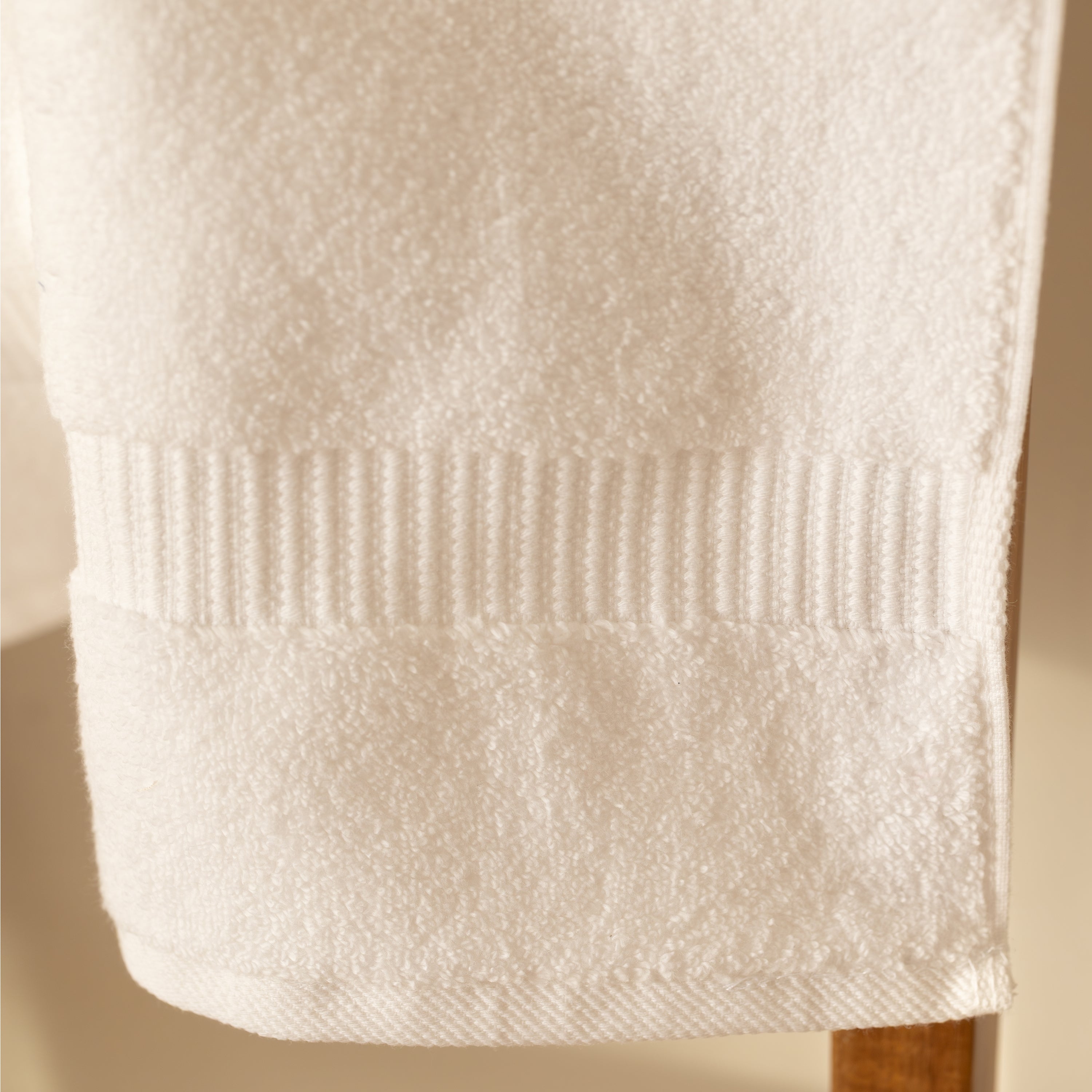 CAMBRIDGE 4 PC BATH TOWEL