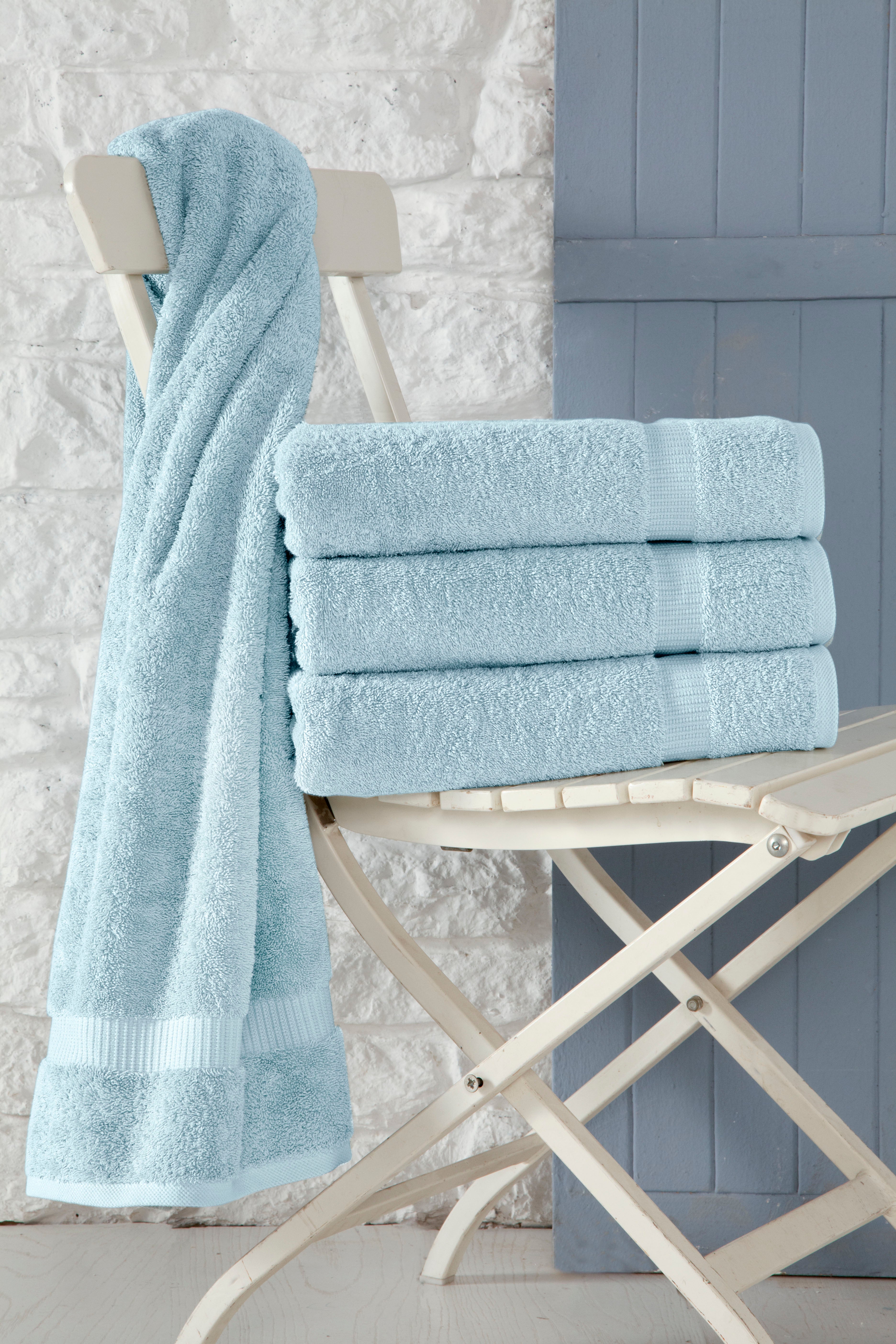 CAMBRIDGE 4 PC BATH TOWEL 27X54