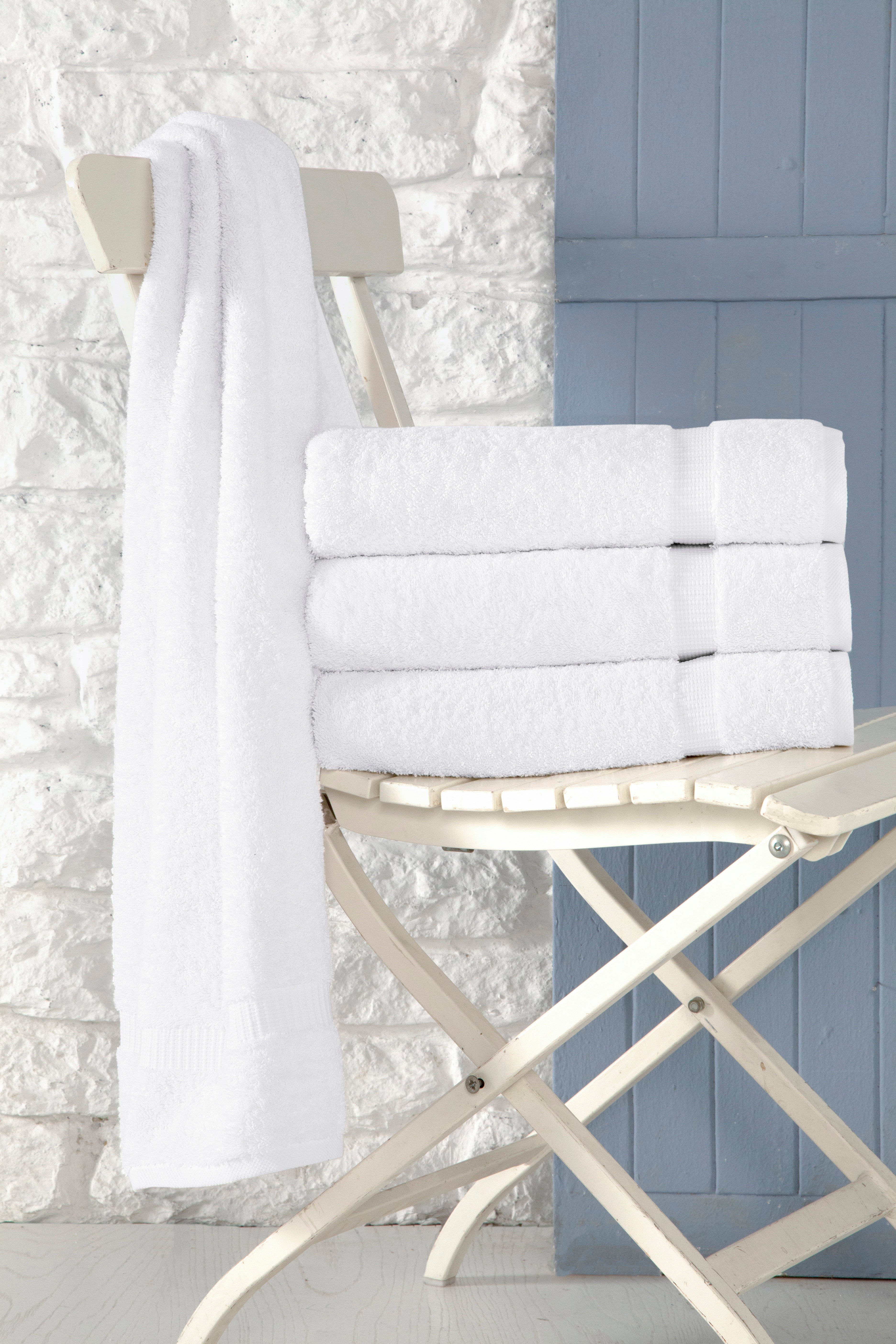 CAMBRIDGE 4 PC BATH TOWEL 27X54