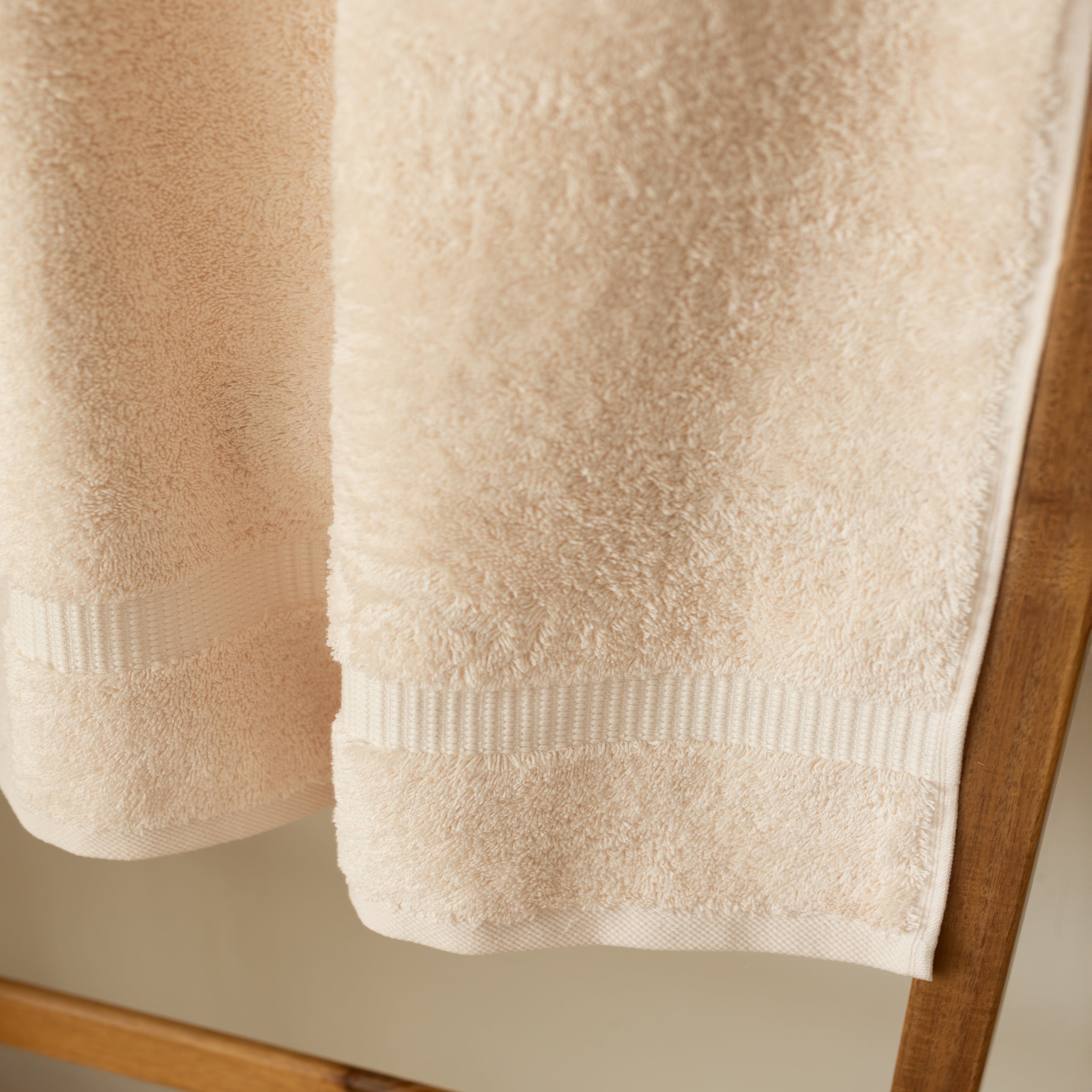 CAMBRIDGE 4 PC BATH TOWEL