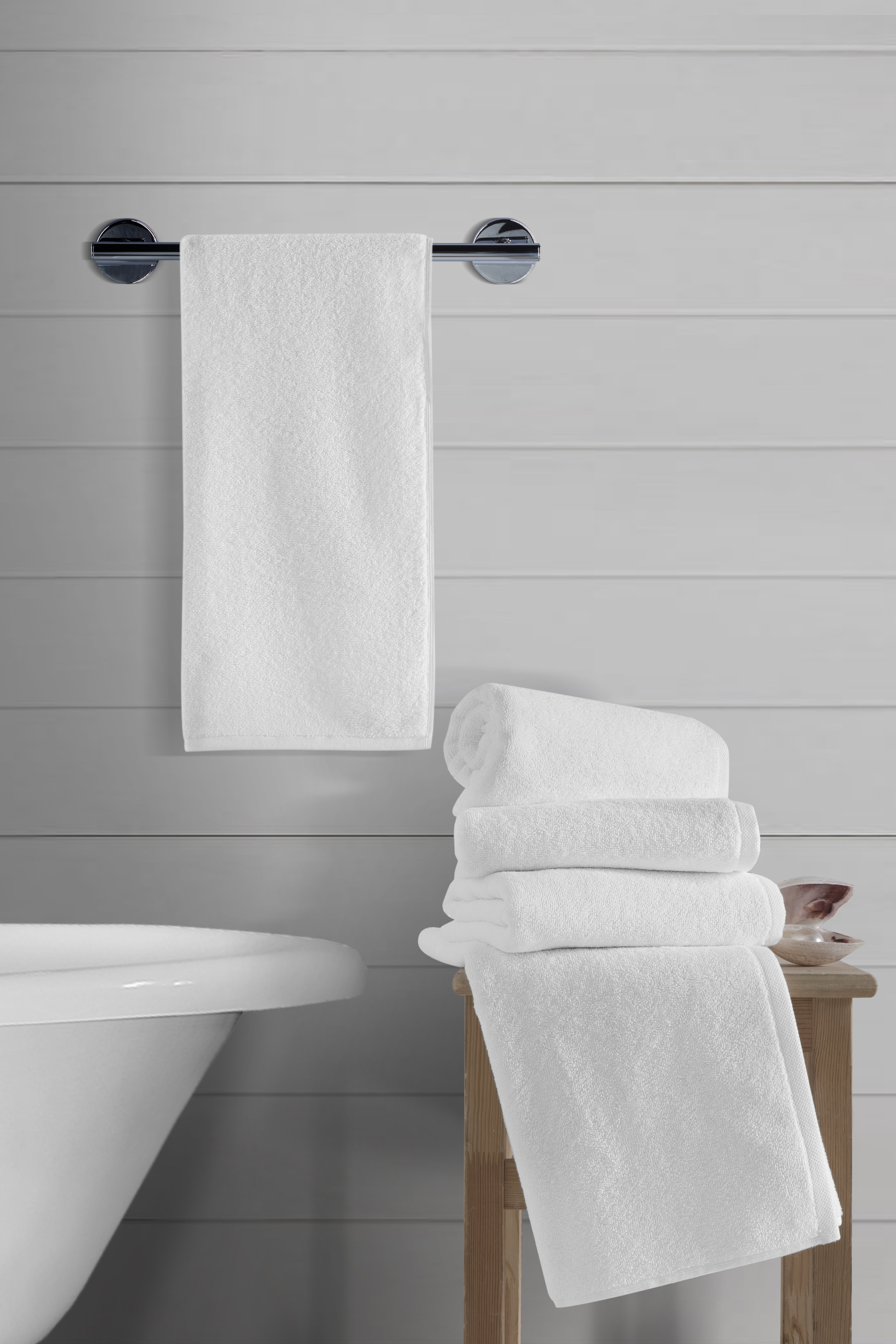 Fabrikalite Silver Face and Hand Towel (50x90 cm)