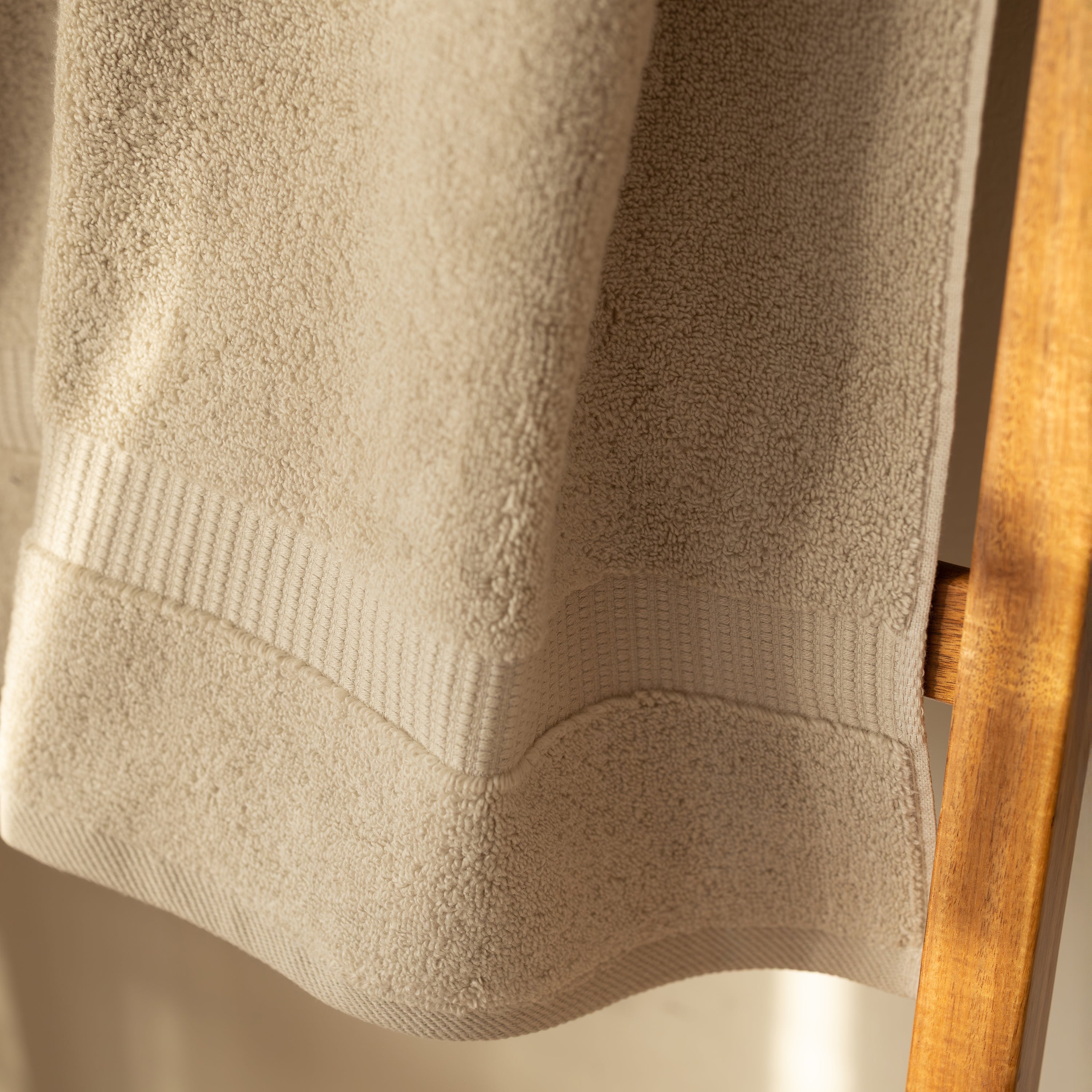 CAMBRIDGE 4 PC BATH TOWEL