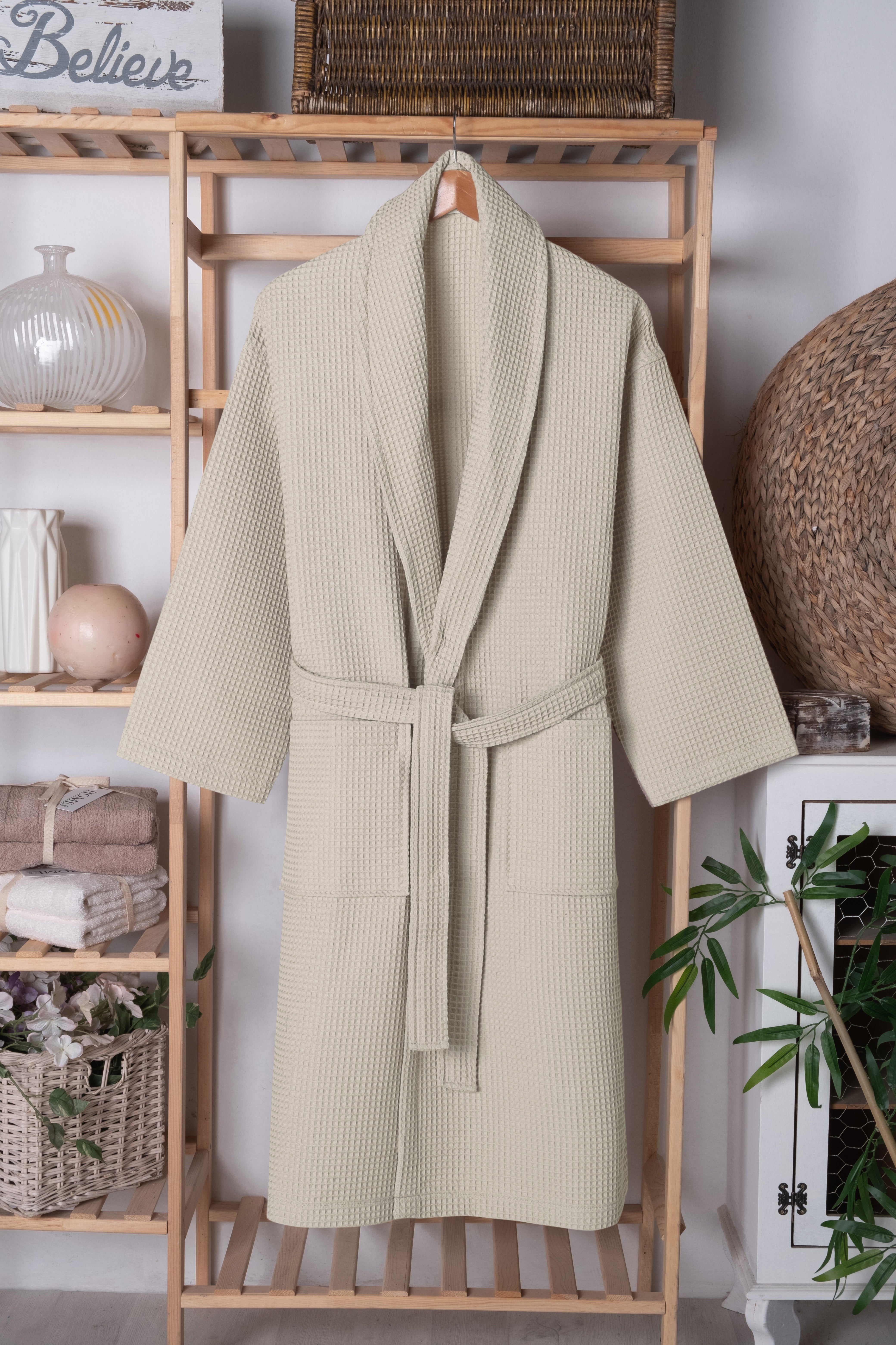 WAFFLE BATHROBE