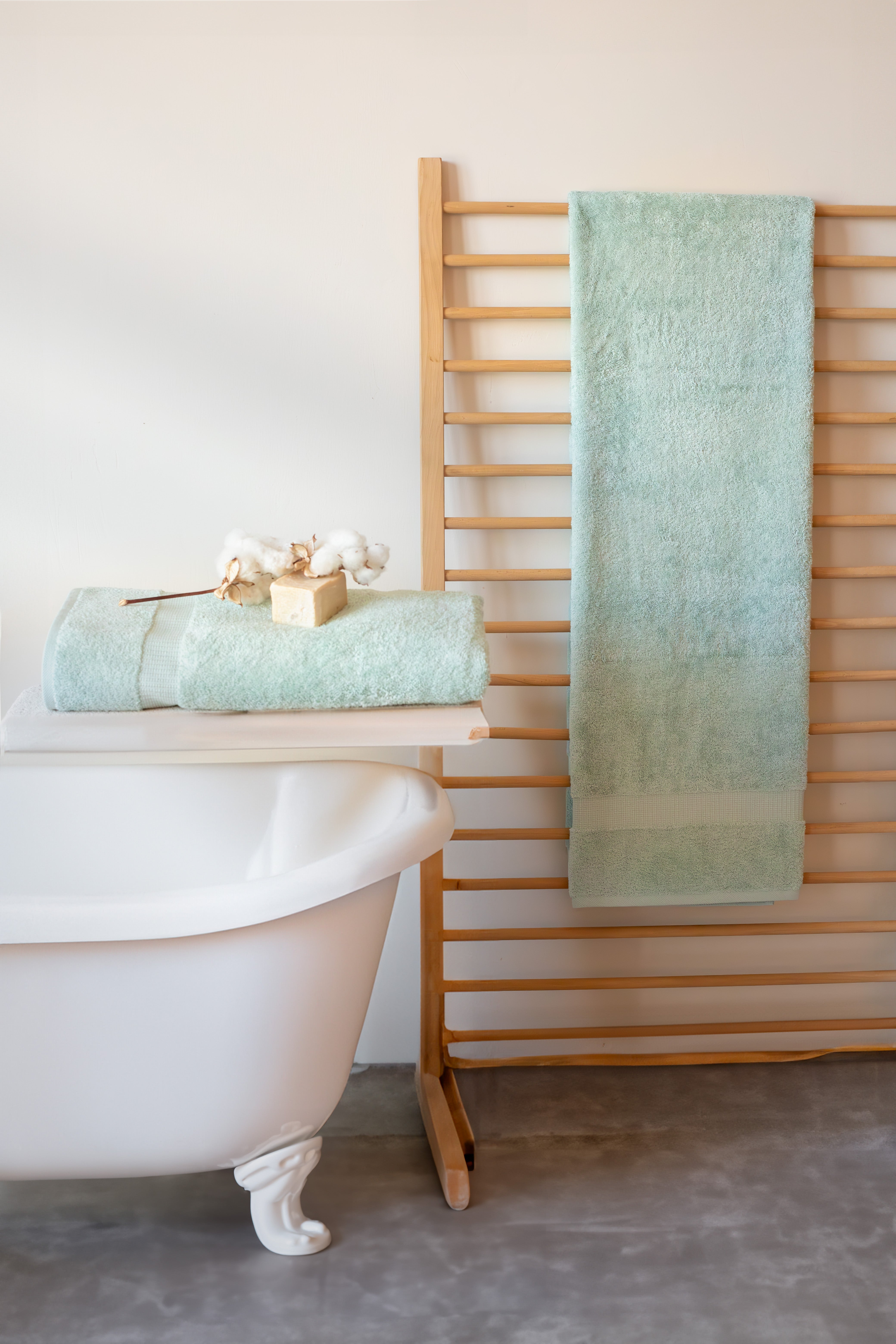 CAMBRIDGE 2 PC BATH SHEET